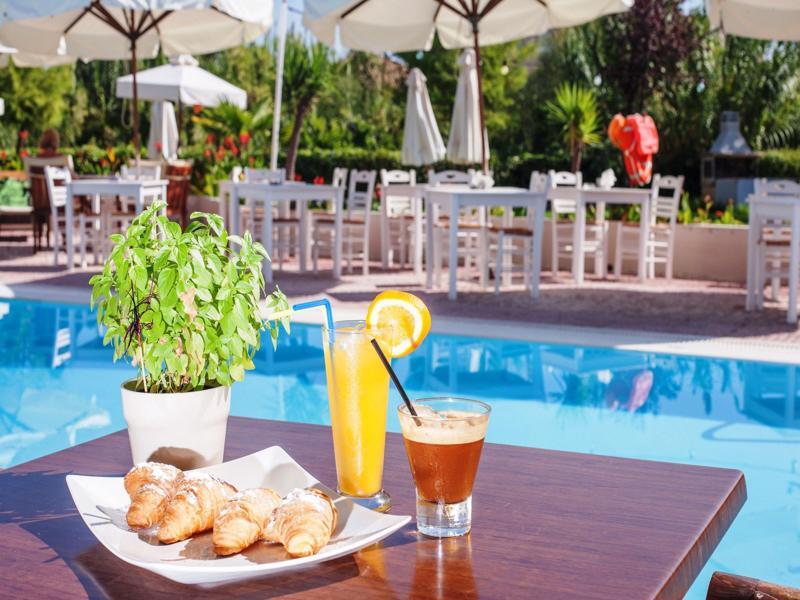 G George 4* Nydri (Lefkada)